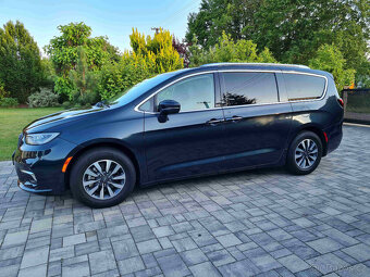 Chrysler Pacifica 3,6 Touring L, nový model, DPH - 3