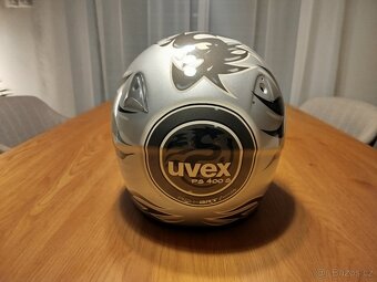 Helma Uvex velikost L - 3