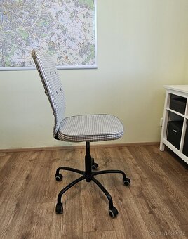 Otočná židle LILLHOJDEN IKEA, výškově nastavitelná - 3