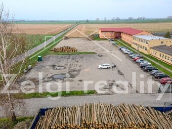 Pronájem multifunkční plochy/parkoviště - 5186m2 - průmyslov - 3