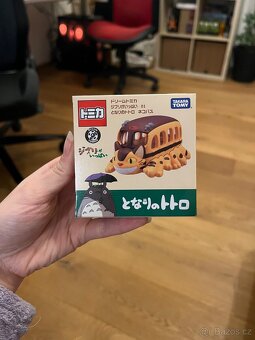 Catbus / Totoro / Kočičí autobus - 3