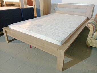 Postel 140x200cm. - 3