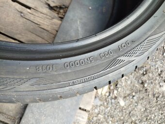 Letní 225/40 R18 92Y Vredestein - 3