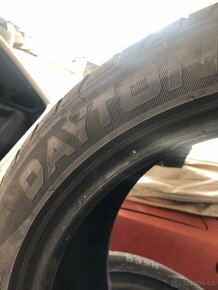 Pneu 205/50R17 - 3