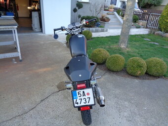 cafe racer - 3