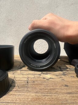 NIKON 85 mm f/1,8 G AF-S Nikkor - 3