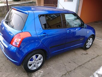Suzuki Swift - 3