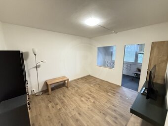 PRONÁJEM BYTU 2+1 S BALKONEM, LIDICKÁ TŘ., ČESKÉ BUDĚJOVICE - 3