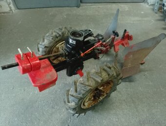 Vari převodovka DSK-317, oboustranný pluh,nastavovací těleso - 3