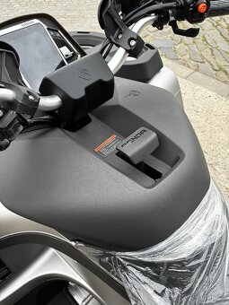 Novinka Benda REDSTONE 550 R2 DL PREMIUM šedá - 3