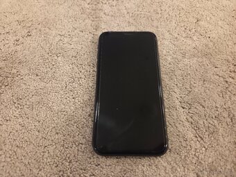 iPhone 11, 256 GB, černý - perfektní stav + příslušenství - 3