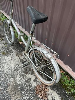 Retro skládačka ESKA - 3