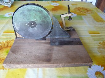 váhy mlýnek kráječ závaží - 3