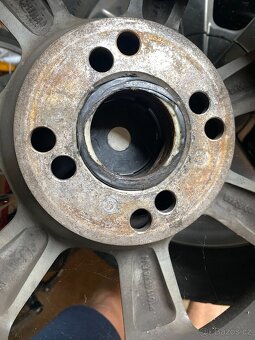 Litá kola 15" – 4×100 / 4×114,3 - 3