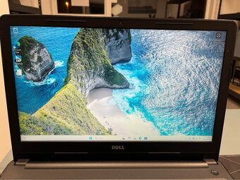 Notebook Dell Vostro 15 5100 i5 7th gen| radeon 520 2GB - 3