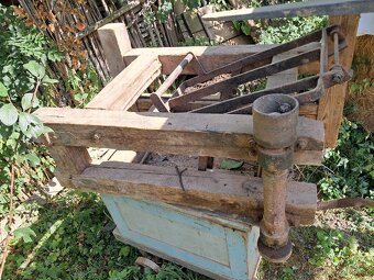 Stabilní motor s cirkulárkou - 3