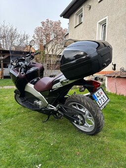 Honda NC Integra 700 - 3