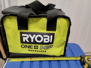 Ryobi - 3