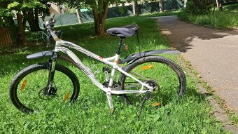 Specialized Myka 17 - 3