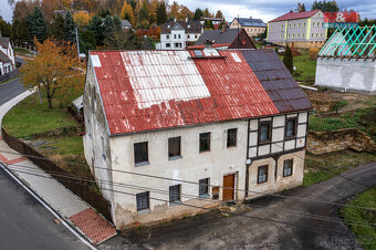 Prodej rodinného domu, 268 m², Janov - 3