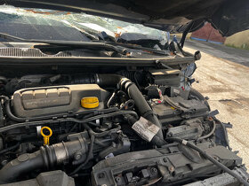 Renault Megane III 1.6 DCi 96kW, rok 2013 - 3
