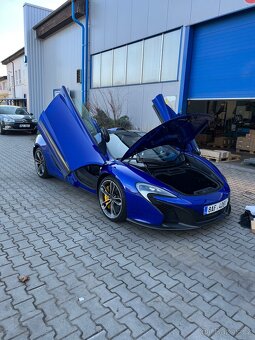 McLaren 650S Spider – 650 koní, karbon výbava - 3