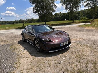 Porsche Taycan 4 Cross Turismo - 3