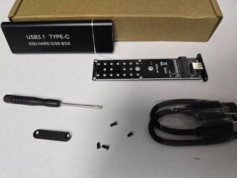 USB adaptér pro M.2 NVME SSD černý nový - 3
