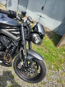 Triumph speed triple 765rs - 3