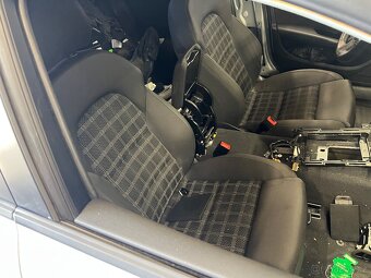 Audi a4b8 - 3