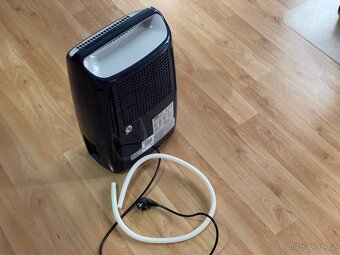Odvlhčovač DELONGHI DEX 16 - 3