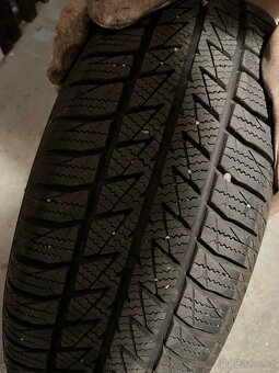 Zimní 195/65 R15 H - 3