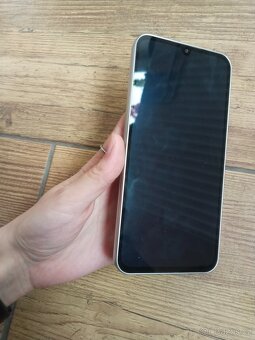 Samsung A34 5G 128GB stříbrný - 3