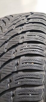 235/50/18 Nokian WR SUV 4, DOT 4518, vz 7.0-6.0mm - 3