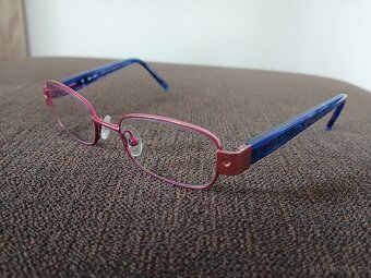 Daruji dívčí dioptrické brýle - 3