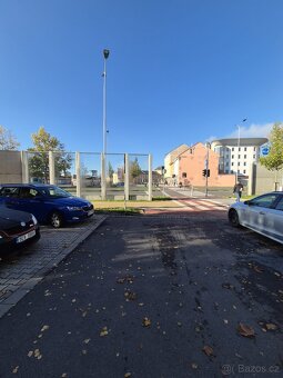 Přízemní obchodní prostory 60m2 - 3