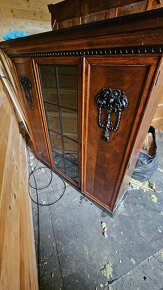 Starožitné skříně - 3