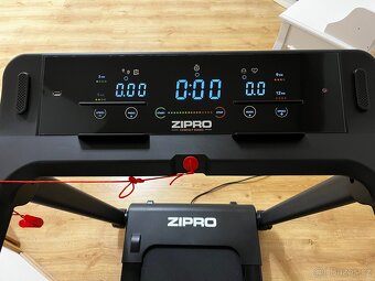ZIPRO Běžecký pás Pacto 16 km/h - 3
