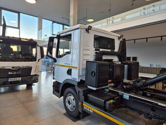 NOVÝ MAN TGL 12.220 NOSIČ KONTEJNERU - 3