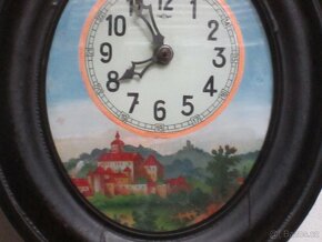 STAR.HODINY  ŘETÍZKOVÉ  2 ks - 3