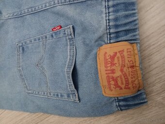 Kraťasy zn. Levis vel.146/ 152 - 3