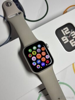 Apple Watch SE (2. gen.) 40 mm - 3