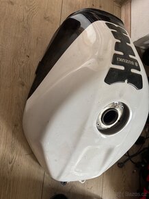 Nadrz na Suzuki Gsxr 1000 01-02 a 600 750 00-03 - 3
