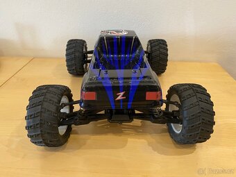 Prodám RC model 1:10 - 3