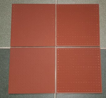 Dlažba protisklus Horní Bříza 150x150x11mm nová - 3