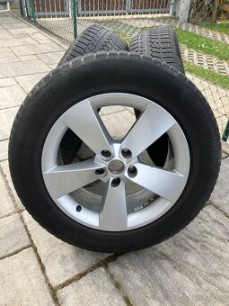 orig. alu Škoda a zimni pneu 215/65 r17 - 3