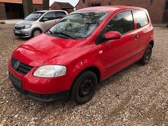 VW Fox 1.2 HTP 40kW, rok 2005 - 3