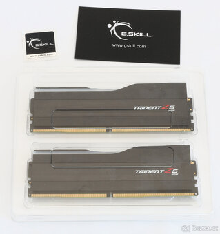 G.SKILL 32GB KIT DDR5 7200MHz CL34 Trident Z5 RGB - v záruce - 3