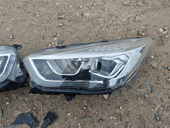 Přední xenony, led světla Ford Kuga MK2 facelift - 3
