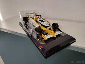 F1 Renault 1:24 nové - 3